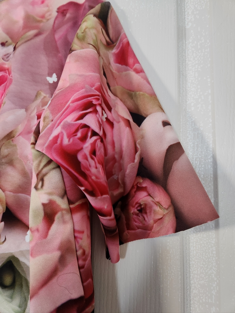 Pink Floral Short Top Size S/M - Picture 4 of 7